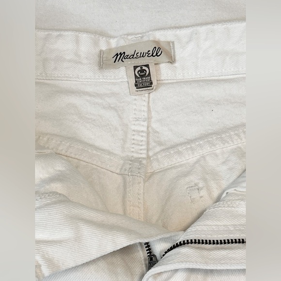 Madewell White Denim Relaxed Fit Shorts size 27 Raw Hem EUC 100% Cotton - Picture 10 of 12